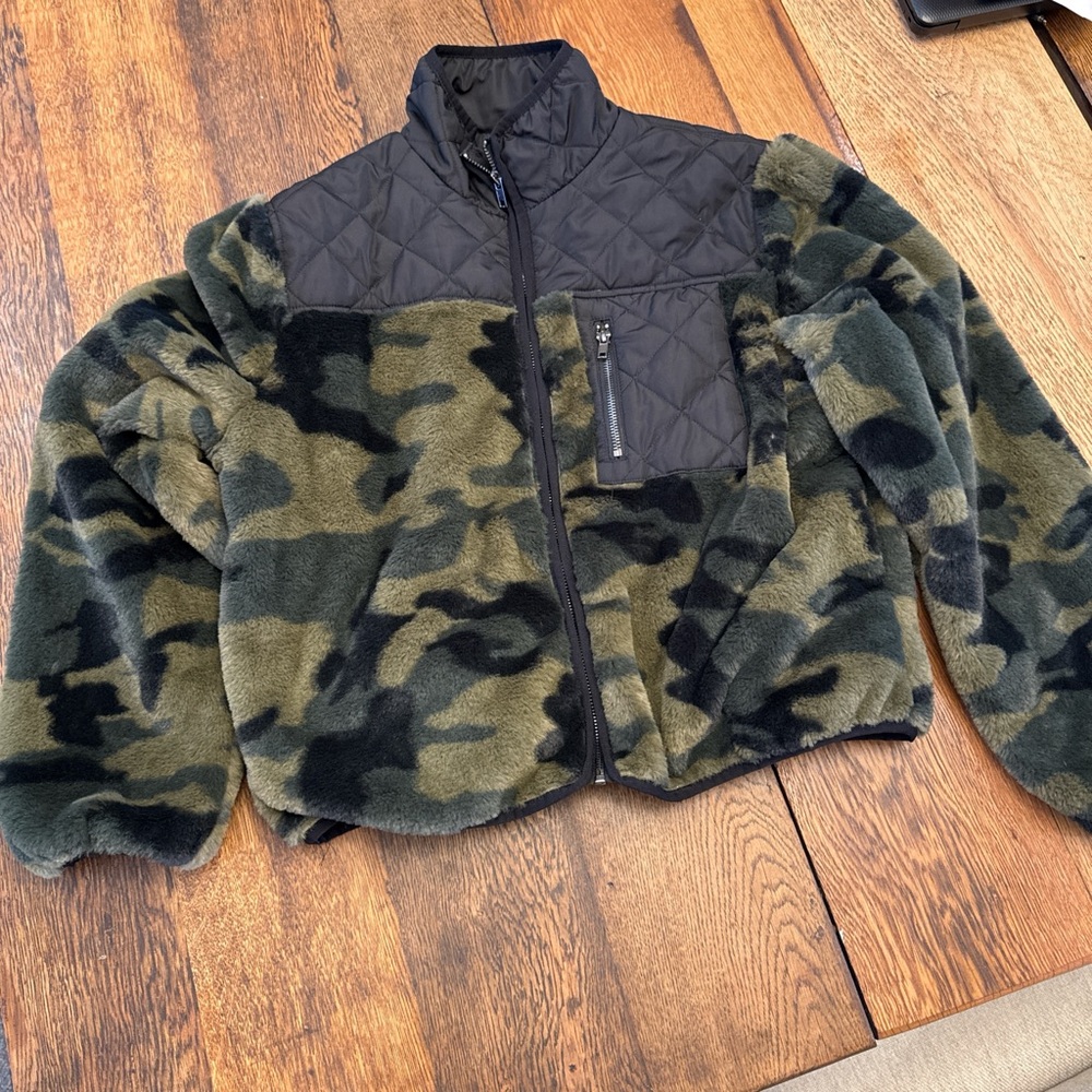 Elodie Black Outerwear